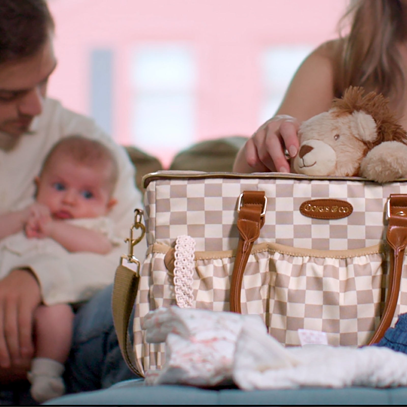 Le Voyager Diaper Caddy - Elegant Beige